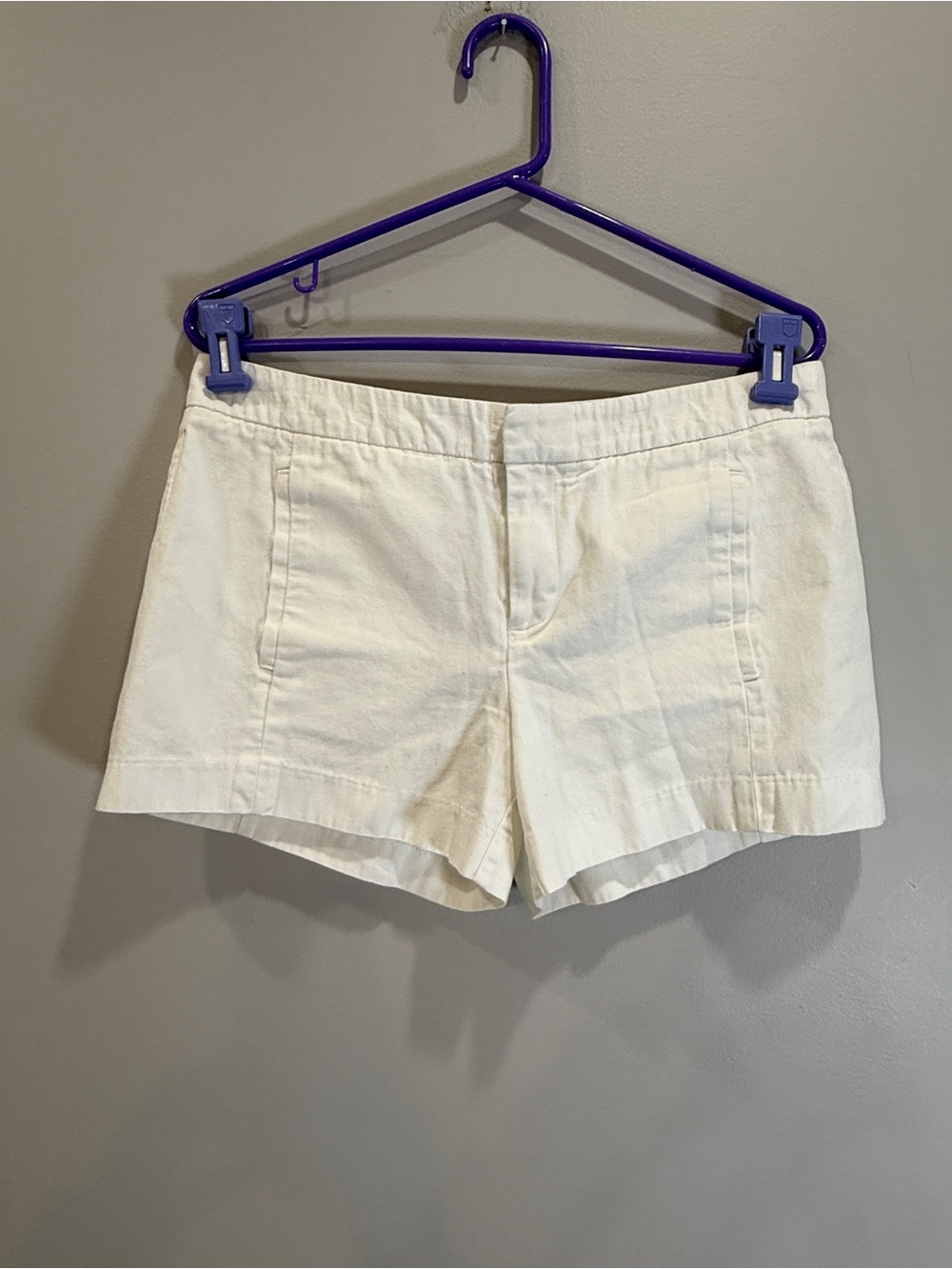 GAP White High-Waist Tailored Linen Shorts